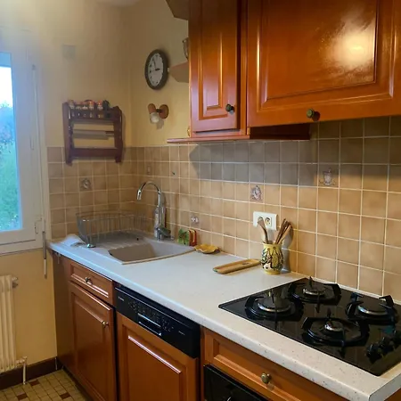 Vakantiehuis Maison En Face De La Ares