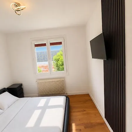 Hébergement de vacances Maison En Face De La